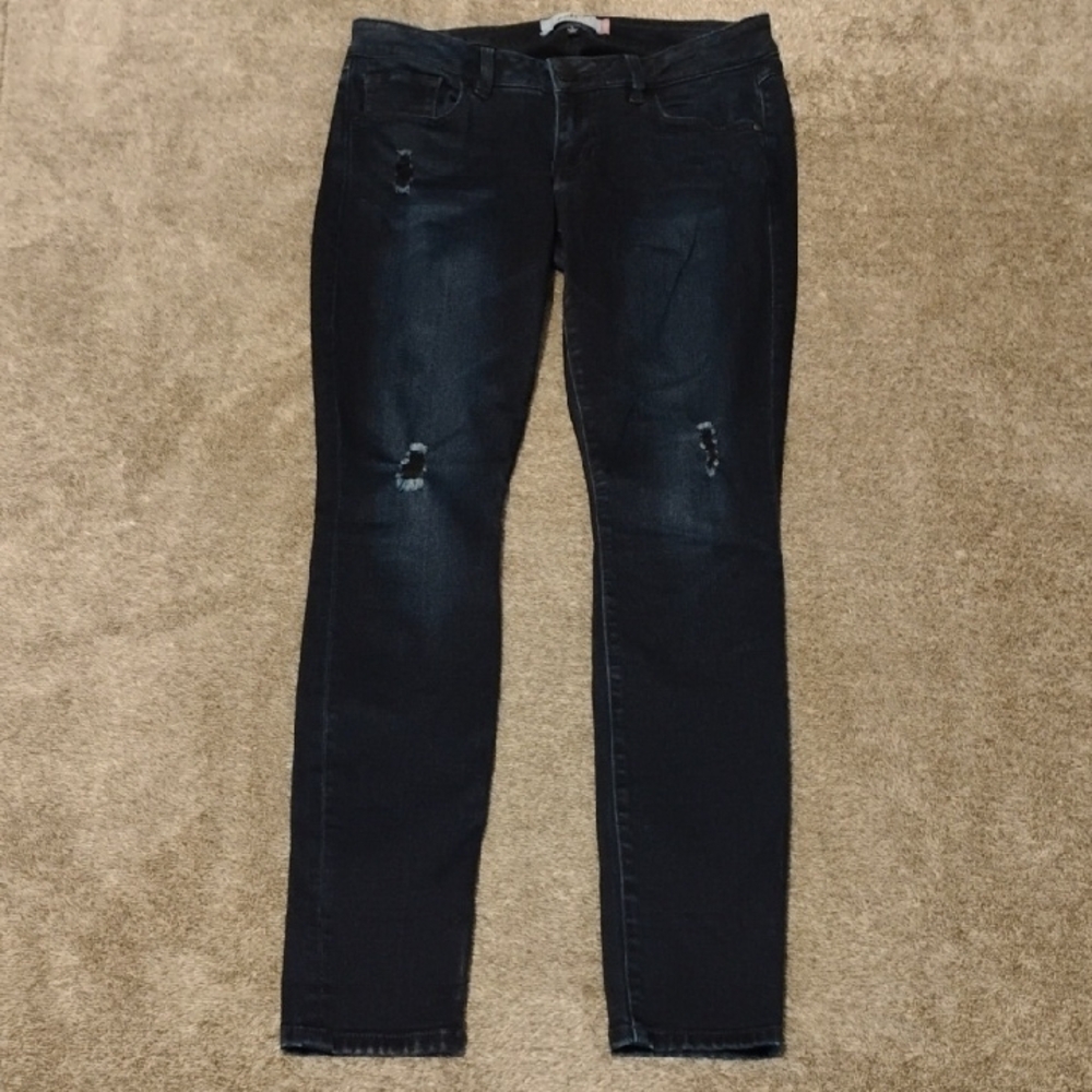 CAbi 3193 Dusk Dark Wash Destructed Skinny Jeans